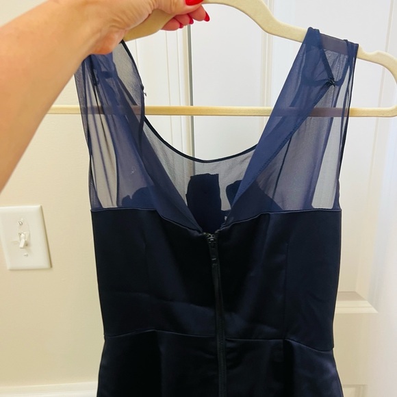 Stylish dark navy size 4 Dress with Ruffle Accent - Picture 5 of 5